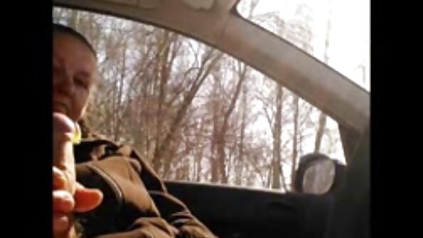 Fekete csomó birtokolja a fehér nő hüvelyét, online szex film aki szereti az új érzelmeket
